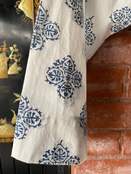 Suzani Flower <br> Colour Indigo<br> Robe