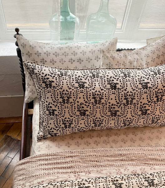 Saturna<br>Excalibur<br> 22 x 42"