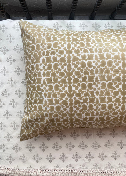 Grand Suzani<br>Mineral<br>Pillow Cases & Envelope Shams