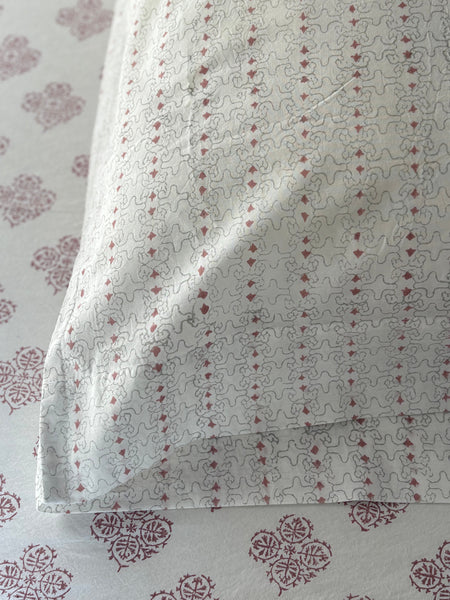 Tofino<br>Rose Clay/Smoke<br>Pillow Cases & Envelope Shams