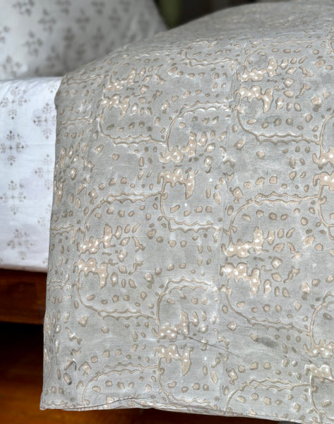 Saturna <br> Colour Mineral/Smoke<br>Duvet Covers & Envelope Shams