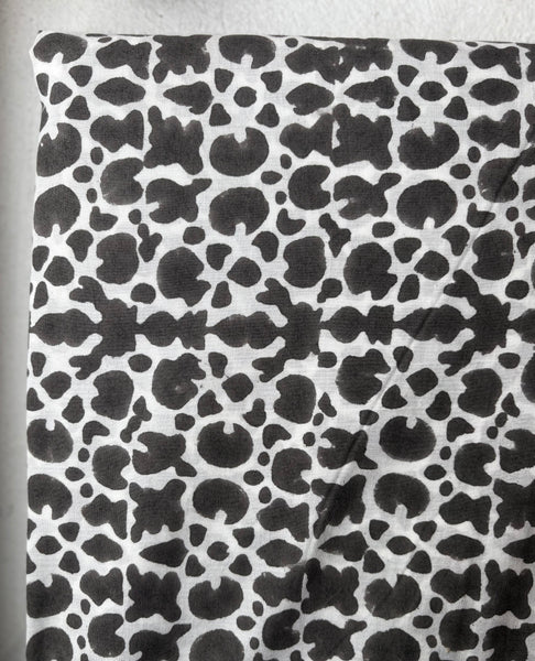 Grand Suzani <br>Colour <br> Excalibur<br> Sun Bed