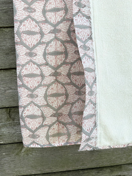 Tahlequah <br>Colour <br>Rose Clay/Smoke<br> Towel