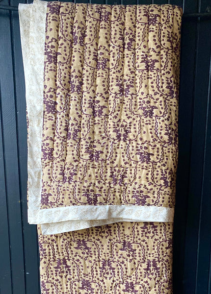 Saturna<br> Colour Mocha/Mineral<br> Handstitched Quilt