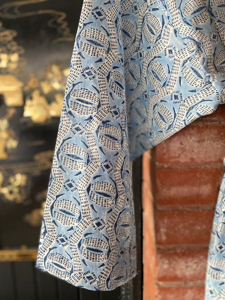 Notch <br> Colour Slate/Blue Fin<br> Robe