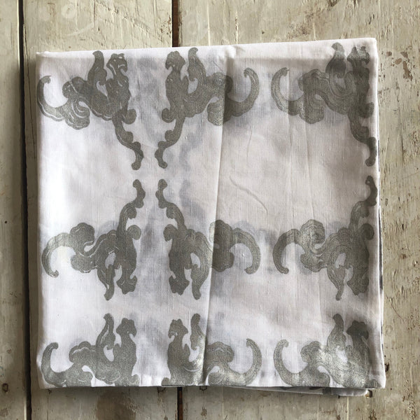 Lava <br>Colour Silver Leaf <br>Euro