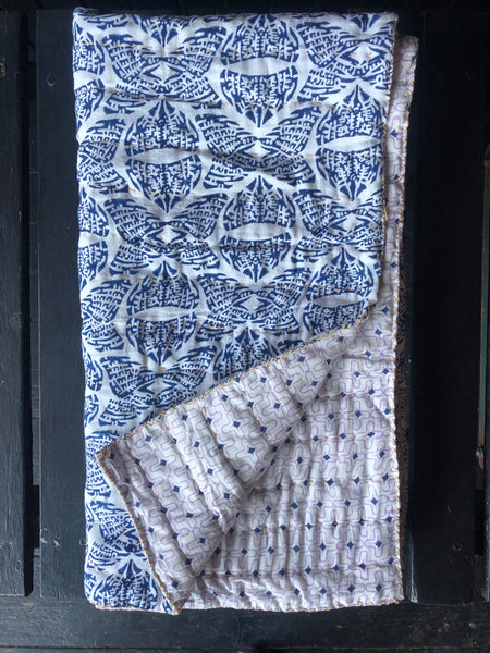 Tahlequah<br> Colour Indigo<br> Printed Linen Throw